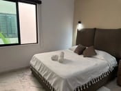 Habitación a 1 cuadra de la gran plaza