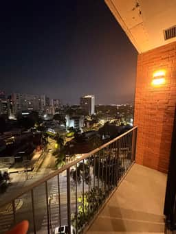 Walk to US Consulate Gym, Parking & Dining - Image 3
