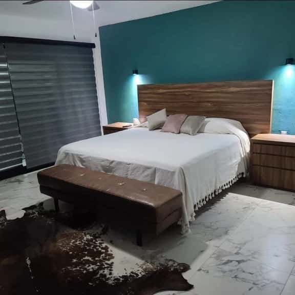 Habitación a 1 cuadra de la gran plaza - Imagen 1