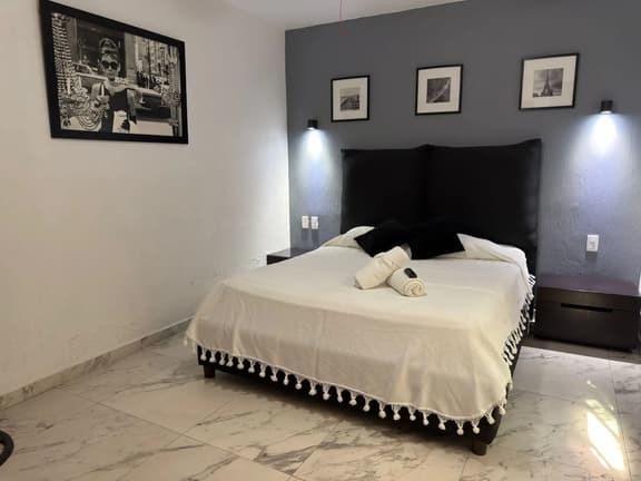 Dormitory room a 1 cuadra - Image 1